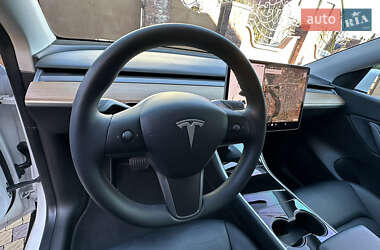 Внедорожник / Кроссовер Tesla Model Y 2020 в Ужгороде