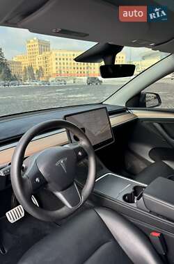 Внедорожник / Кроссовер Tesla Model Y 2022 в 
