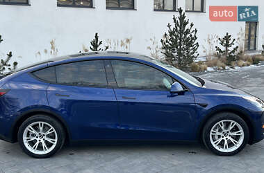 Внедорожник / Кроссовер Tesla Model Y 2020 в Луцке