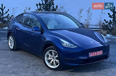 Внедорожник / Кроссовер Tesla Model Y 2020 в Луцке