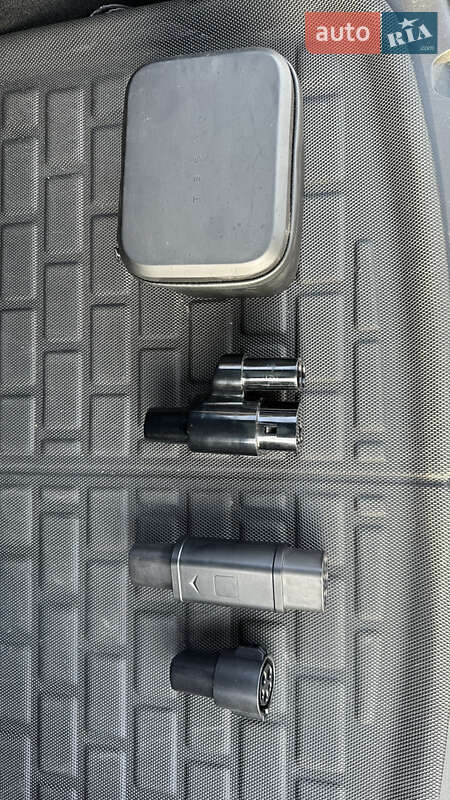 Внедорожник / Кроссовер Tesla Model Y 2022 в Тернополе