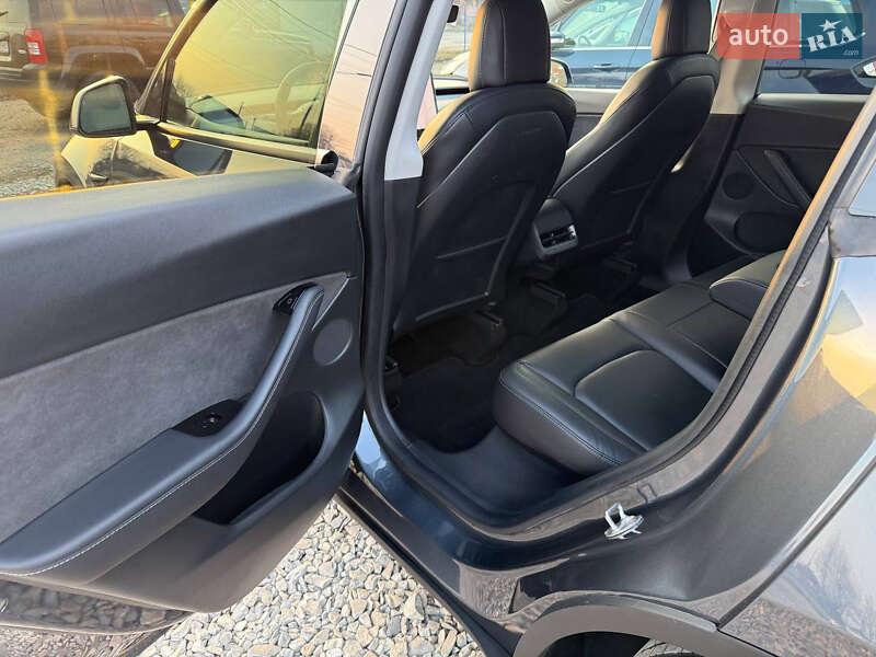 Позашляховик / Кросовер Tesla Model Y 2020 в Коломиї фото 28 Позашляховик / Кросовер Tesla Model Y 2020 в Коломиї