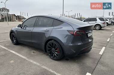 Позашляховик / Кросовер Tesla Model Y 2023 в Києві