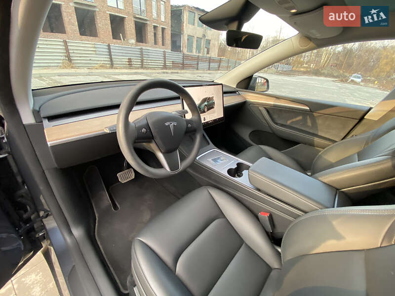 Внедорожник / Кроссовер Tesla Model Y 2023 в Самборе