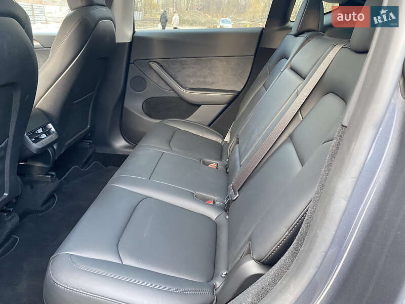 Внедорожник / Кроссовер Tesla Model Y 2023 в Самборе