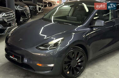 Внедорожник / Кроссовер Tesla Model Y 2022 в 