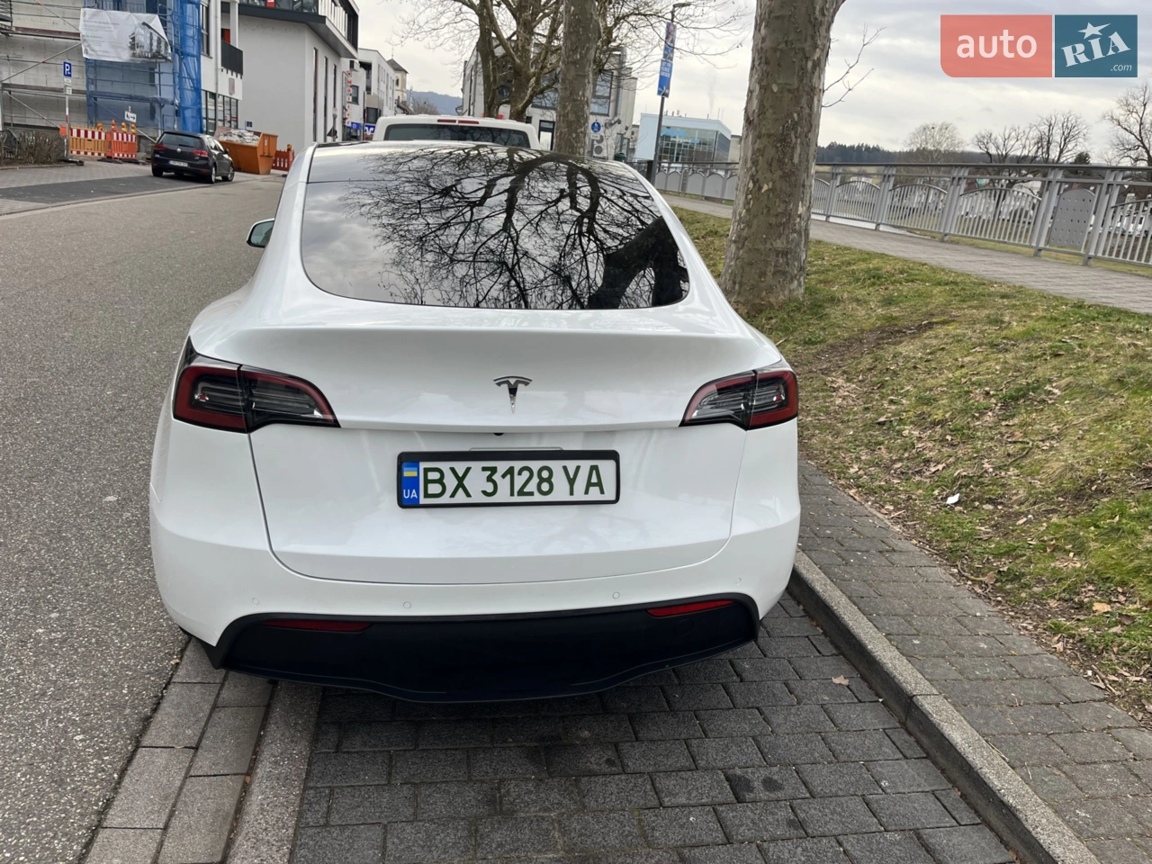 2020 Tesla Model Y - мініатюра 87