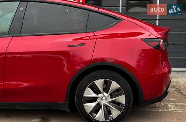 Внедорожник / Кроссовер Tesla Model Y 2023 в 