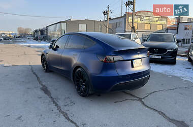 Внедорожник / Кроссовер Tesla Model Y 2020 в 