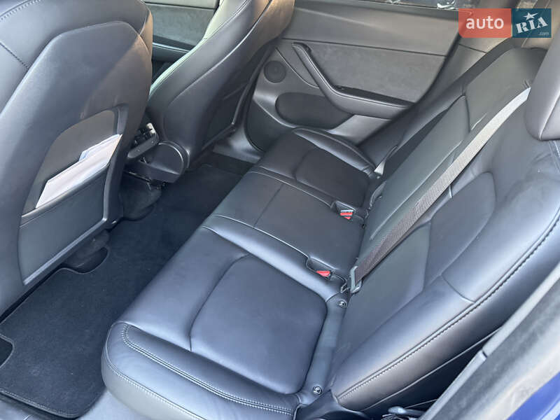 Внедорожник / Кроссовер Tesla Model Y 2020 в Запорожье