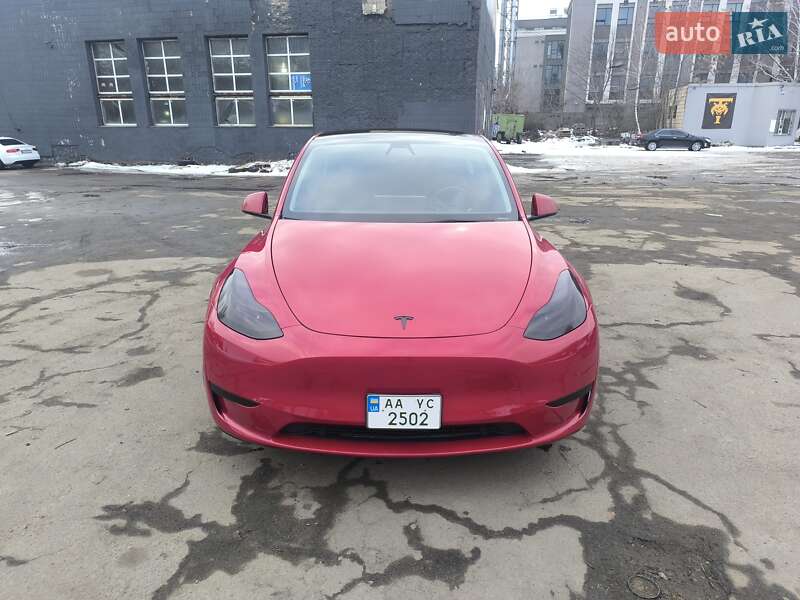 Позашляховик / Кросовер Tesla Model Y 2022 в Києві