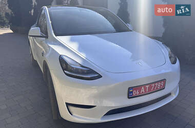 Внедорожник / Кроссовер Tesla Model Y 2023 в 