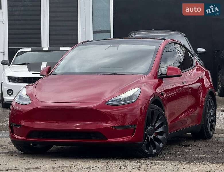 Позашляховик / Кросовер Tesla Model Y 2023 в Харкові