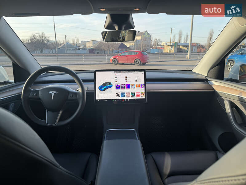 Позашляховик / Кросовер Tesla Model Y 2022 в Харкові
