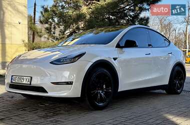 Позашляховик / Кросовер Tesla Model Y 2022 в Дніпрі