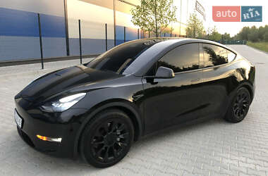 Внедорожник / Кроссовер Tesla Model Y 2021 в Львове