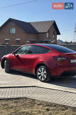 Внедорожник / Кроссовер Tesla Model Y 2023 в 