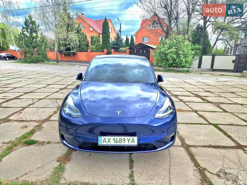 Внедорожник / Кроссовер Tesla Model Y 2022 в Киеве