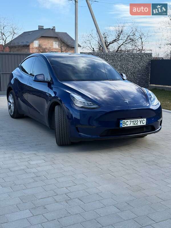 Внедорожник / Кроссовер Tesla Model Y 2022 в 