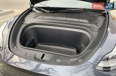 Позашляховик / Кросовер Tesla Model Y 2022 в Дніпрі