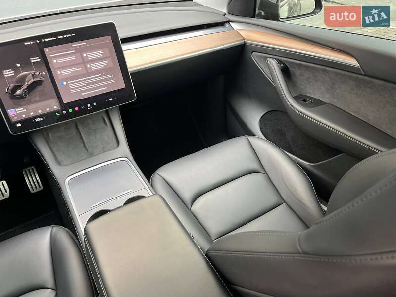 Позашляховик / Кросовер Tesla Model Y 2022 в Хмельницькому