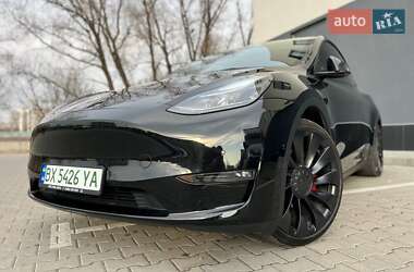 Внедорожник / Кроссовер Tesla Model Y 2022 в 