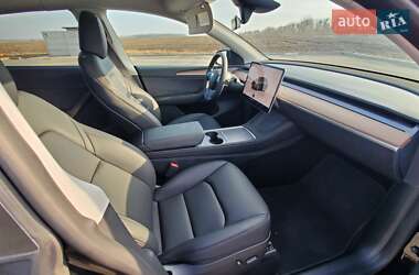 Внедорожник / Кроссовер Tesla Model Y 2023 в 