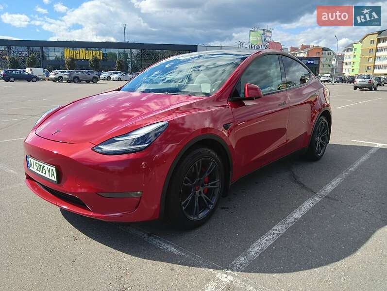 Tesla Model Y 2021