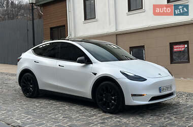 Внедорожник / Кроссовер Tesla Model Y 2023 в Киеве