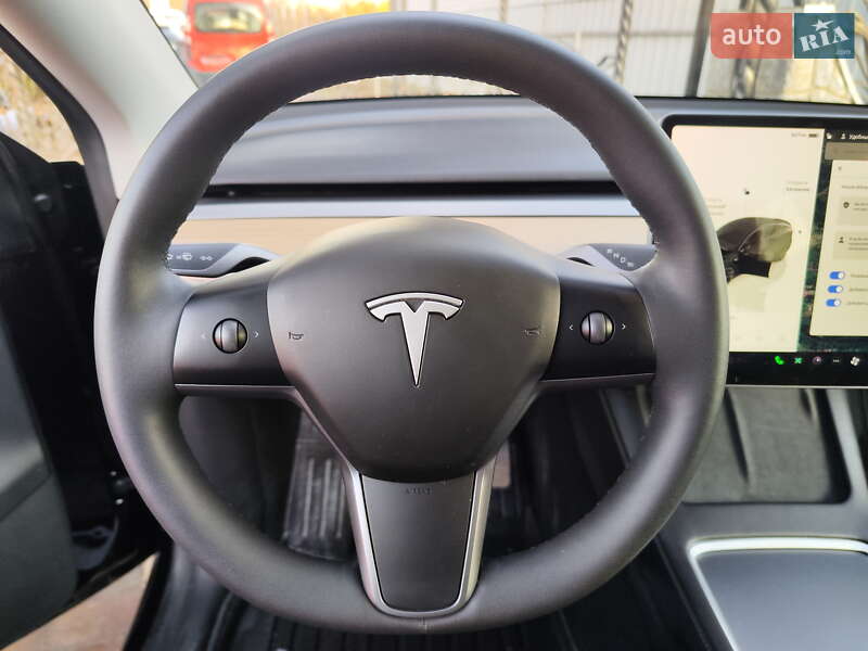 Позашляховик / Кросовер Tesla Model Y 2023 в Нових Санжарах