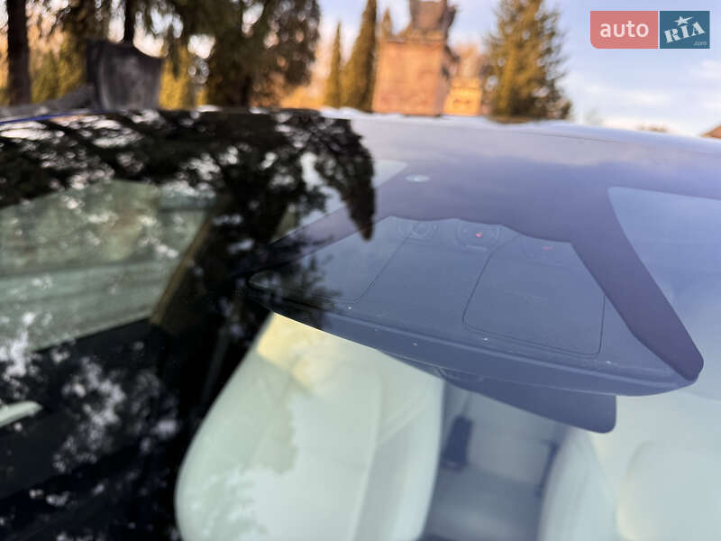 Позашляховик / Кросовер Tesla Model Y 2024 в Львові