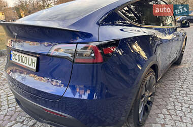 Внедорожник / Кроссовер Tesla Model Y 2024 в 