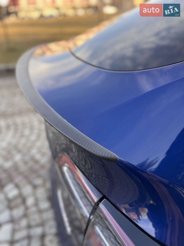 Позашляховик / Кросовер Tesla Model Y 2024 в Львові