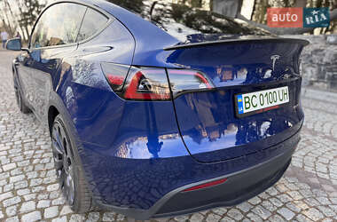 Внедорожник / Кроссовер Tesla Model Y 2024 в 