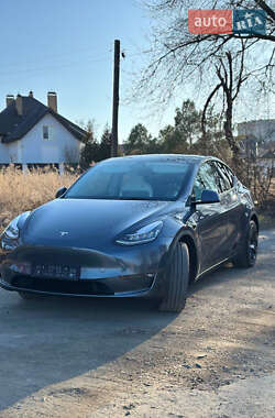 Внедорожник / Кроссовер Tesla Model Y 2022 в 