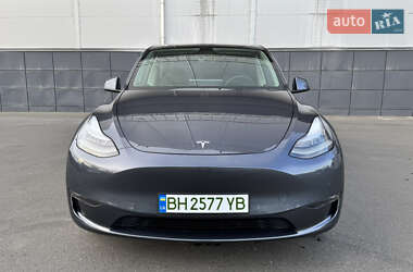 Внедорожник / Кроссовер Tesla Model Y 2021 в 