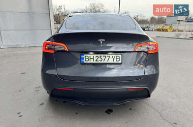 Внедорожник / Кроссовер Tesla Model Y 2021 в 