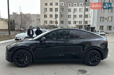 Внедорожник / Кроссовер Tesla Model Y 2022 в 