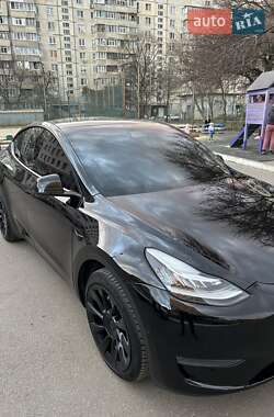 Внедорожник / Кроссовер Tesla Model Y 2022 в 