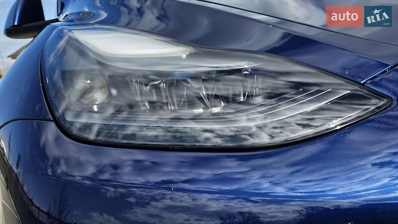 Позашляховик / Кросовер Tesla Model Y 2022 в Запоріжжі