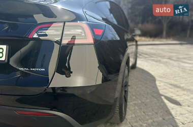 Внедорожник / Кроссовер Tesla Model Y 2022 в 
