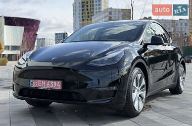 Внедорожник / Кроссовер Tesla Model Y 2023 в Киеве