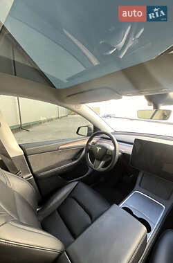 Внедорожник / Кроссовер Tesla Model Y 2022 в 