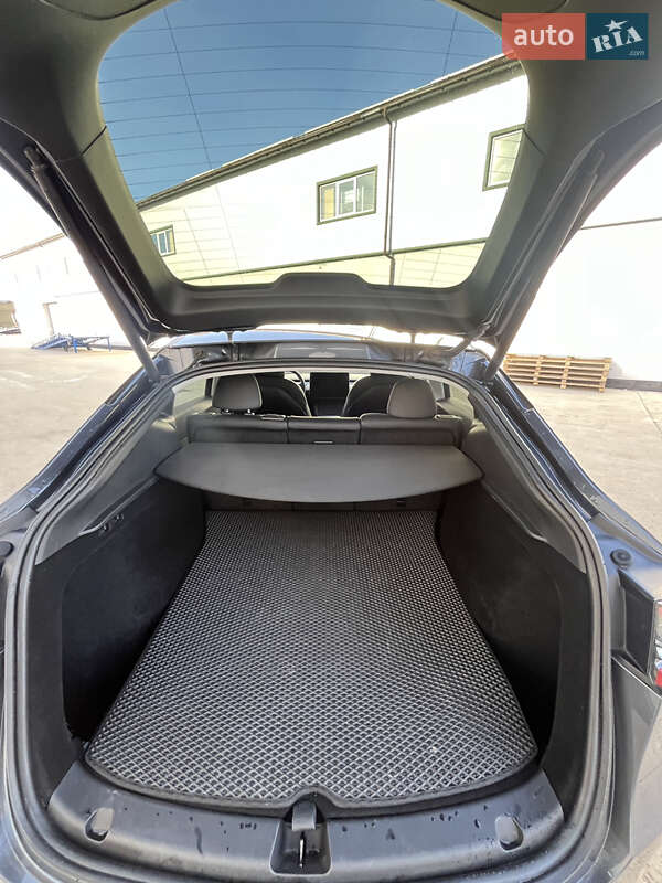 Внедорожник / Кроссовер Tesla Model Y 2022 в Виннице