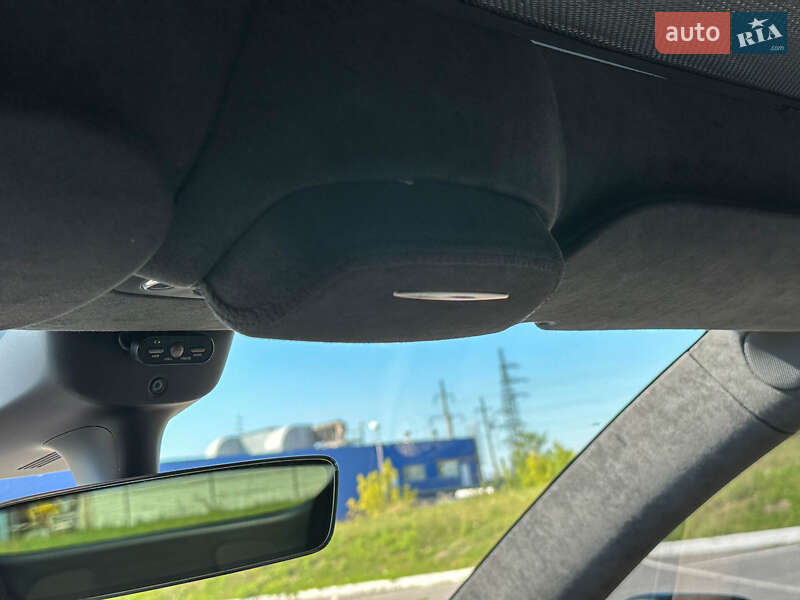 Внедорожник / Кроссовер Tesla Model Y 2022 в Полтаве
