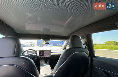 Внедорожник / Кроссовер Tesla Model Y 2022 в Полтаве