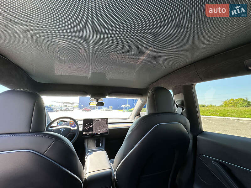 Внедорожник / Кроссовер Tesla Model Y 2022 в Полтаве