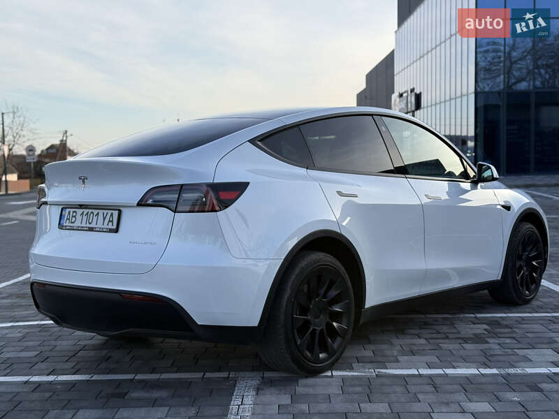 Внедорожник / Кроссовер Tesla Model Y 2023 в Виннице