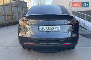 Внедорожник / Кроссовер Tesla Model Y 2024 в 