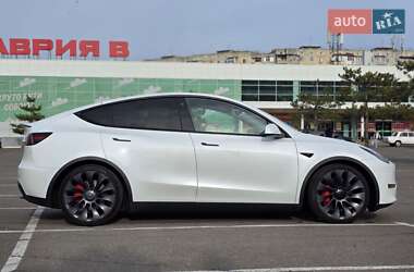 Внедорожник / Кроссовер Tesla Model Y 2020 в 